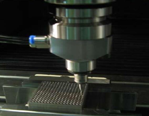 加工中心加裝高頻銑1.jpg 加工中心加裝高頻銑1.jpg